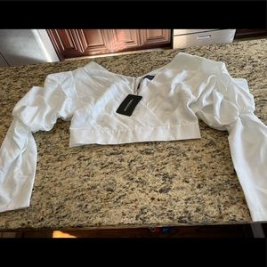 White long sleeve zip up crop top